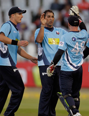 CLT20: All-round Mahmood helps Auckland beat Kolkata