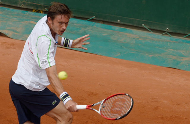 French Open: Nicolas Mahut Congratulated After Losing 1st Round Match