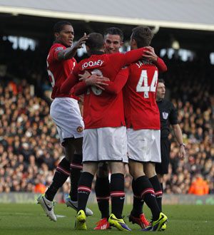 EPL: Manchester United stroll, Manchester City run riot, Chelsea crash