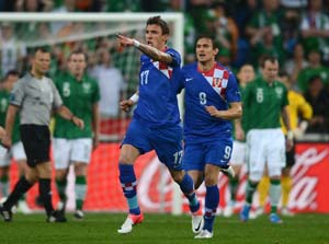 Euro 2012: Croatia thrash Ireland in stirring start