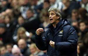 Manuel Pellegrini buoyed by Manchester City's away-day upturn