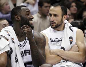 Ginobili leads Spurs past Jazz, 104-89