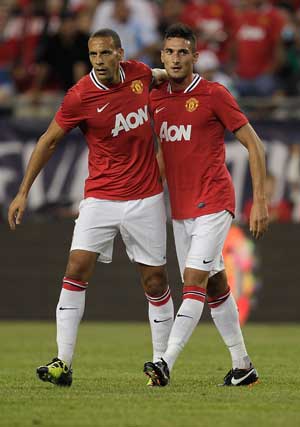 Manchester United rout Revolution in friendly