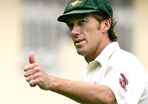 McGrath puts his faith in Australian pacers against India