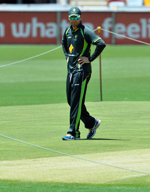 The Ashes: Michael Clarke expects pace-friendly wicket for 5th Test in Sydney