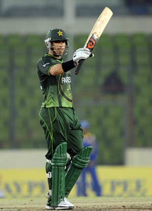 Tax warning for Pakistani cricketers