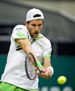 Melzer masters Monfils at Kooyong