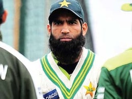 Misbah-ul Haq should at bat No. 3 to strengthen Pakistan's batting: Mohammad Yousuf Misbah-ul Haq should at bat No. 3 to strengthen Pakistan's batting: Mohammad Yousuf