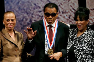 Muhammad Ali receives Liberty Medal in Philadelphia