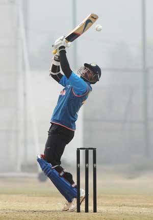 Vijay, Mukund, Jadhav fifties push England to defeat