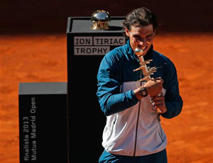 Madrid Masters: Rafael Nadal wins title for fifth triumph of 2013