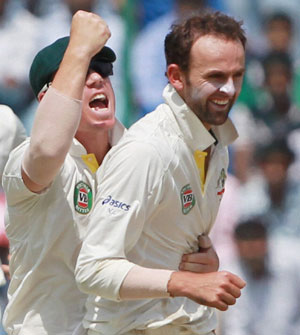 Test spinner Nathan Lyon moves to New South Wales