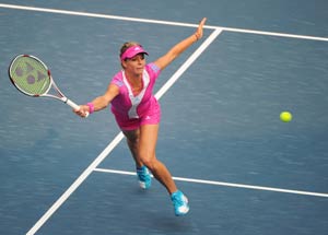 Giant-killer Niculescu battles into the semis at Beijing