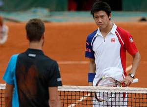Kei Nishikori marches on at French Open