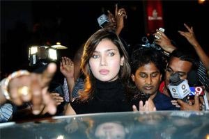 Spot-fixing row: ICC official quizzes Bollywood starlet