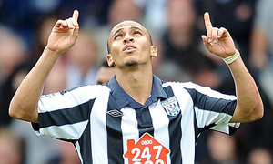 Odemwingie relieved he stayed at Albion