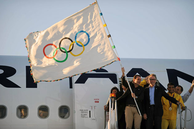 Olympic flag arrives in Rio, host of 2016 Games