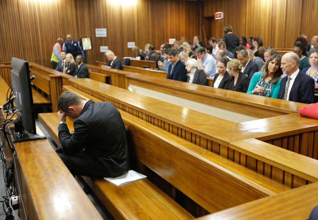 Oscar Pistorius Sent for 30 Days of Psychiatric Tests