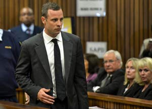 Oscar Pistorius has gone from hero to devil: Reeva Steenkamp's mother