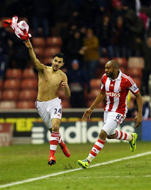 Stoke City stun Chelsea 3-2 with superb late strike