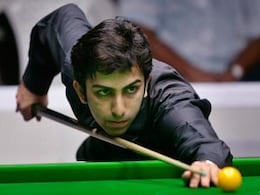 Advani falters at final hurdle at World Billiards Advani falters at final hurdle at World Billiards
