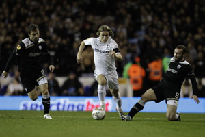 Six clubs reach knockout rounds of Europa League