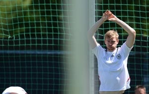 Euro 2012: German greenhorns inspired by veteran Mertesacker Euro 2012: German greenhorns inspired by veteran Mertesacker