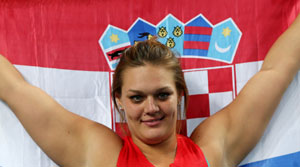 Sandra Perkovic wins women's discus at athletics worlds