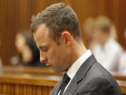 Oscar Pistorius trial: Security guard, lawyer clash over phone call on day of murder Oscar Pistorius trial: Security guard, lawyer clash over phone call on day of murder