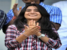 When Sakshi Dhoni's tweet excited Puja Pujara When Sakshi Dhoni's tweet excited Puja Pujara