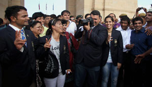 Sports Minister Ajay Maken felicitates Indian Olympic heroes