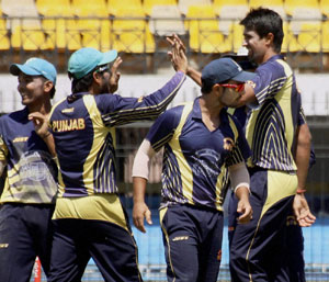 Syed Mushtaq Ali T20: Manprit Juneja shines as Gujarat take on Punjab in final