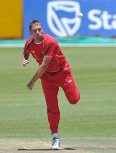 Ray Price returns to Zimbabwe squad for World T20