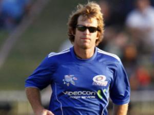 Jonty Rhodes savours snowboarding in Gulmarg and houseboating in Kerala
