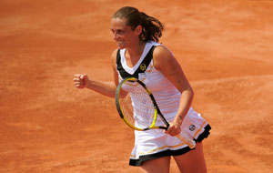 Roberta Vinci wins 1st match at Palermo Open