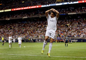 Cristiano Ronaldo, Kaka guide Real Madrid to 3-0 victory over Inter Milan