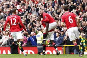 Manchester United hammer 5 past Bolton
