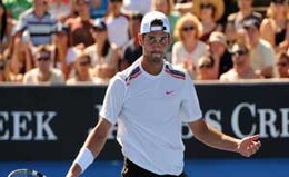 Ryan Sweeting launches Houston defense with win Ryan Sweeting launches Houston defense with win