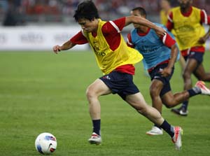 Wenger seeking permit for winger Ryo Miyaichi