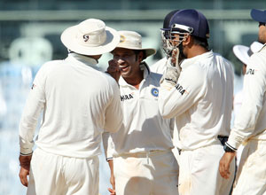 1st Test, Day 4: Henriques delays the inevitable for Australia after Ashwin's heroics