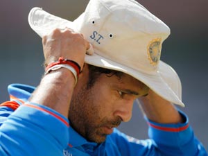 A huge sand cake for Sachin Tendulkar's birthday