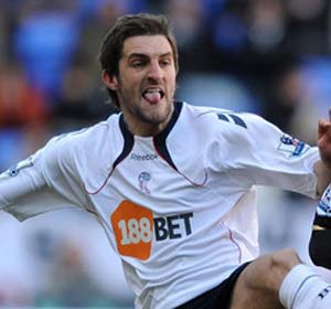 Bolton sink to bottom after Wolves fightback