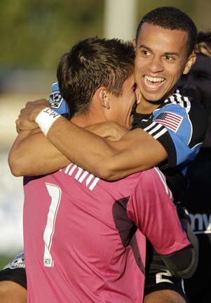 San Jose keeper scores from over 90 yards to beat West Brom