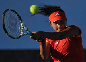 Sania crashes out of Australian Open singles