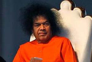 On birthday, Sachin grieves for Sai Baba