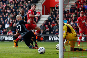 Saints boost survival bid with crushing Liverpool win