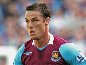 Spurs sign Parker from West Ham