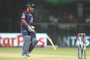 Virender Sehwag's traffic awareness programme turns into flop show