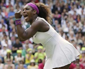 Serena Williams jokes about selling serve at champs dinner