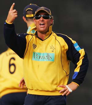 Shane Warne retires from Big Bash League, ends cricket career